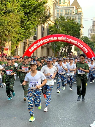 Sôi nổi giải việt dã vô địch TP.HCM 2026, hưởng ứng Đại hội TDTT lớn của thành phố