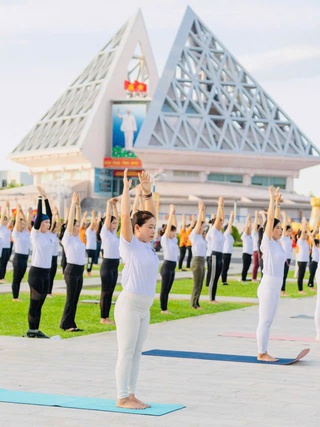 Đình chỉ hoạt động Liên đoàn Yoga tỉnh Khánh Hòa vì chậm sáp nhập