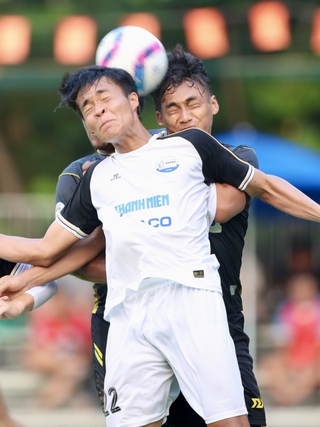 Trung vệ thép của Trường ĐH Quốc gia Malaysia và hành trình vô địch cực kỳ đặc biệt