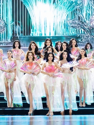 Vì sao ngày càng nhiều bạn trẻ chọn thi hoa hậu?