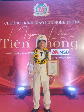 Trung sĩ 27 tuổi sở hữu 2 huy chương vàng thế giới