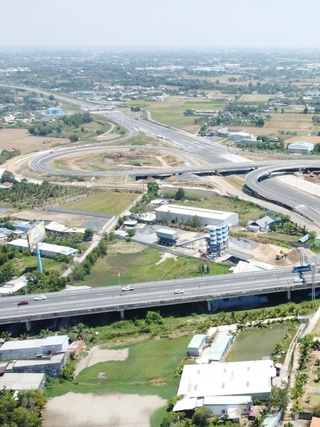 Đường Vành đai 3 TP.HCM đoạn qua Tây Ninh sẽ hoàn thành trong năm 2026