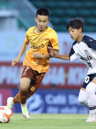 HLV Kim chứng kiến cháu của Văn Toàn ghi bàn, U.14 HAGL thắng đẹp U.14 Jubilo Iwata