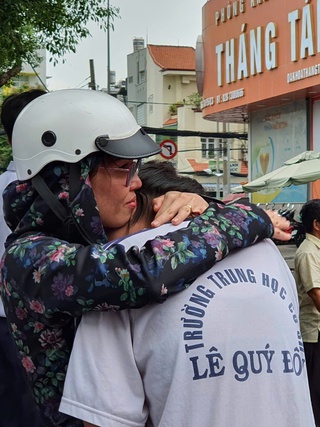 Bỏ thi tuyển sinh lớp 10: Tiết kiệm tài nguyên, sức sống khỏi cuộc đua khốc liệt