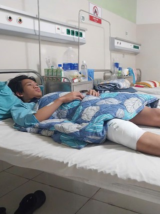 Trao hơn 850 triệu đồng giúp nhiều hoàn cảnh khó khăn