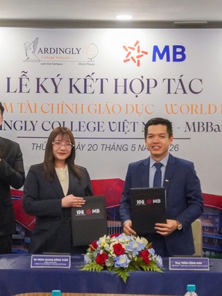 Hai ngân hàng tham gia gói tài chính cho gia đình người học trường nội trú Anh tại Việt Nam