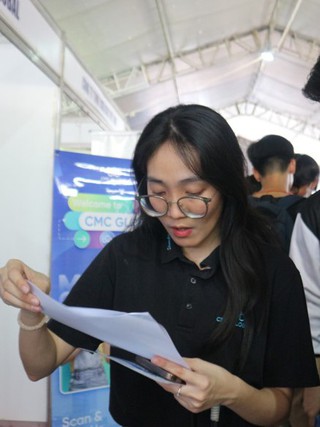 Sợ bị rớt, ứng viên quá tay thổi phồng CV xin việc và cái kết bất ngờ...