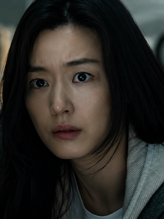 Phim có 'mợ chảnh' Jun Ji Hyun, Ji Chang Wook gây sốt phòng vé Hàn Quốc
