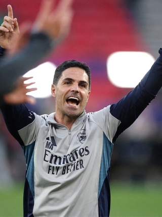 Đấu khẩu cực gắt đại chiến chung kết Champions League: HLV Arteta và đối thủ Enrique quyết ‘sống chết’ đến cùng