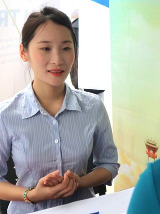 Nhiều việc làm đang cần tuyển gấp, mức lương khởi điểm từ 10-18 triệu đồng/tháng