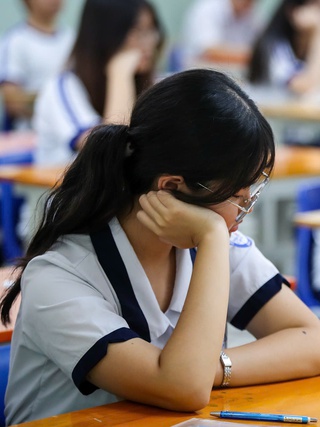 Ôn thi tốt nghiệp THPT: Giai đoạn nước rút quá nhiều kiến thức, làm sao nhớ hết?