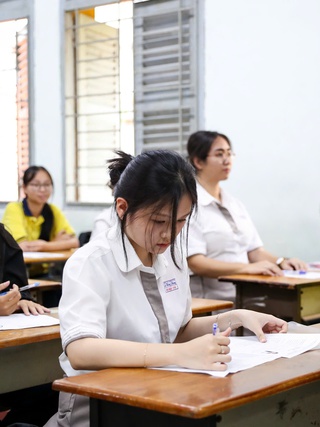 Ôn thi tốt nghiệp THPT: Làm sao để không sai lại lỗi cũ?