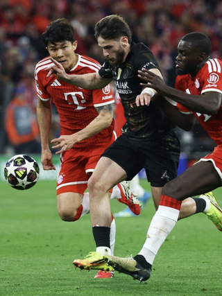 PSG quá bản lĩnh, cầm chân Bayern Munich ngay tại 'hang hùm': Hiên ngang vào chung kết đấu Arsenal