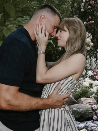 Travis Kelce hé lộ điều đặc biệt trong 'siêu đám cưới' với Taylor Swift