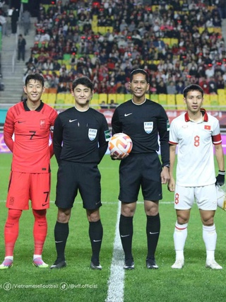 Báo Hàn Quốc háo hức khi đấu đội tuyển Việt Nam và HLV Kim Sang-sik tại Asian Cup