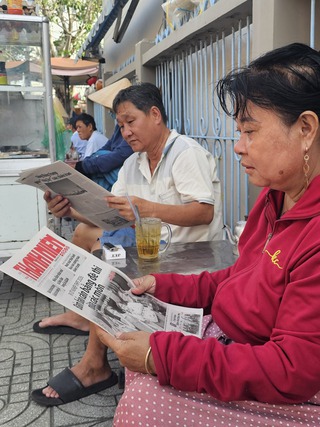 Món quà đặc biệt giúp phụ huynh giải căng thẳng bên ngoài điểm thi