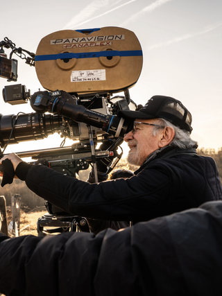 Bom tấn vừa ra mắt của Steven Spielberg gây tranh cãi