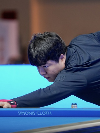 Billiards: Cho Myung-woo tung sê-ri 20, thắng nghẹt thở Dick Jaspers để vô địch World Cup