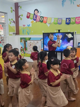 Nghề giáo viên mầm non ngày càng đòi hỏi cao