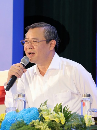 Người trẻ trăn trở Cần Thơ chưa giữ chân được nhân tài, lãnh đạo nói gì?