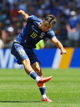 Bosnia - Herzegovina 3-1 Qatar, World Cup 2026: Thấp thỏm chờ lách cửa hẹp