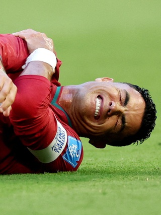 Bồ Đào Nha vào nhánh 'tử thần': Ronaldo phải vượt qua bao nhiêu ứng viên vô địch để mơ cúp vàng?