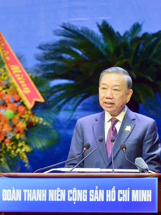 Lời hiệu triệu thanh niên tiên phong làm chủ khoa học công nghệ