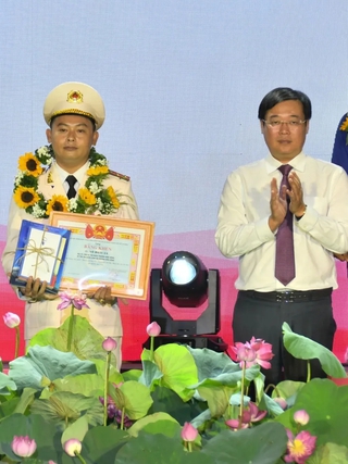 Những người trẻ không nói nhiều mà chỉ làm và cống hiến hết mình
