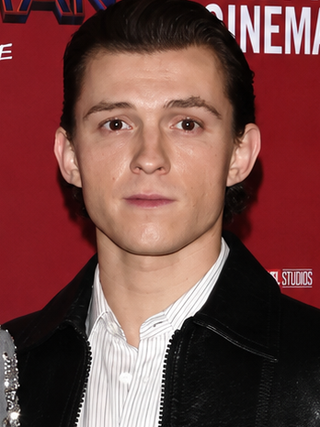 Zendaya: 'Bệ đỡ' thầm lặng của Tom Holland