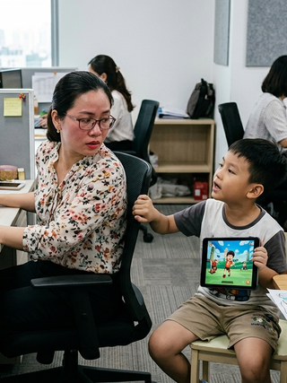'Khối chưa nghỉ hưu' toát mồ hôi với 'khối nghỉ hè'