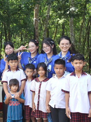 Dấu ấn đẹp của sinh viên tình nguyện thành phố mang tên Bác