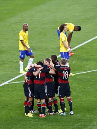 Nhìn lại những trận bán kết World Cup kinh điển nhất, hội tụ đủ mọi cung bậc cảm xúc