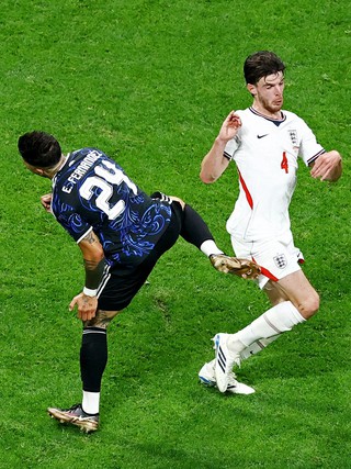 Đội tuyển Anh lập kỷ lục tồi tệ nhất World Cup thế kỷ 21
