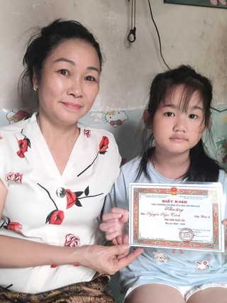 5 năm Cùng con đi tiếp cuộc đời: Niềm vui theo bước chân con
