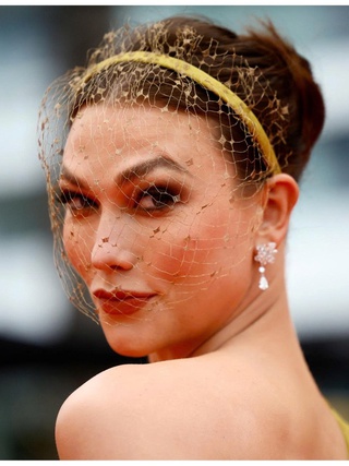 Mối quan hệ ít người biết giữa siêu mẫu Karlie Kloss và gia đình Trump