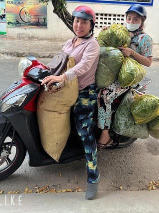 Bếp ấm giữa đời