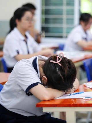 Những thí sinh điểm chưa đạt như kỳ vọng…