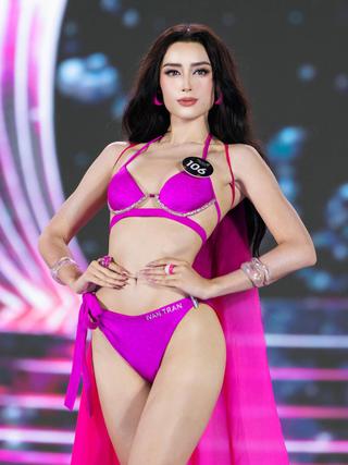Sau tranh cãi tại 'Miss Grand Vietnam 2026', ‘bông hồng lai’ Emoura Phạm ra sao?