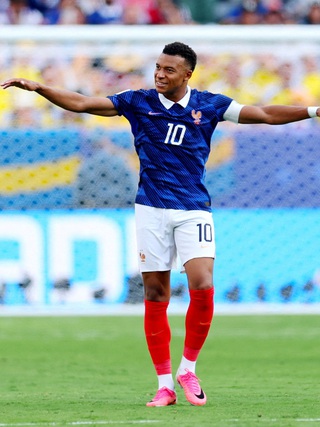 Nhận định, dự đoán tỷ số Paraguay vs Pháp: Mbappe chạy đua bàn thắng với Messi
