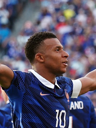 5 màn so tài đỉnh cao định đoạt trận Pháp - Paraguay: Mbappe, Olise chạm trán ai?