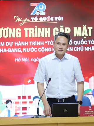 Hành trình 'Tôi yêu Tổ quốc tôi' đến với nước bạn Lào