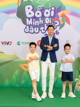 Huy R, Thành Trung, Tạ 'Mưa đỏ' tiết lộ hậu trường 'Bố ơi mình đi đâu thế?'
