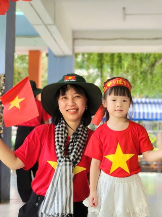 So sánh, chi tiết điểm mới của Chương trình mầm non thí điểm và hiện hành