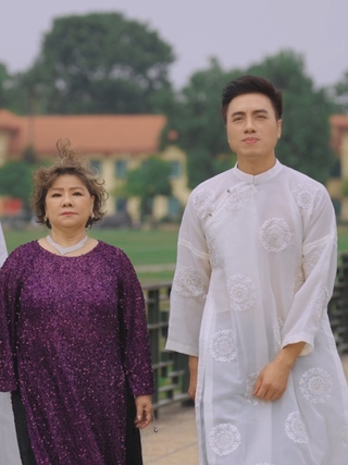Dương Quốc Hưng mời NSND Thanh Hoa góp giọng trong MV mừng Quốc khánh 2.9