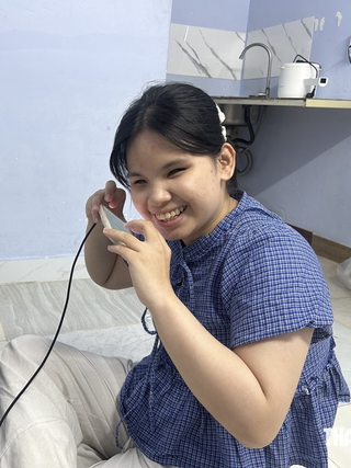 Cô gái khiếm thị ở trọ một mình tại TP.HCM, học năm 3 đại học