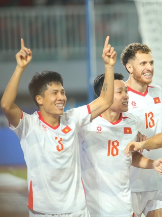 Bảng xếp hạng mới nhất ASEAN Cup 2026: Việt Nam đoạt lại ngôi đầu và toàn quyền tự quyết vào bán kết
