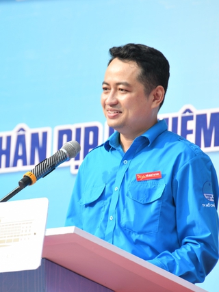 Anh Lê Tuấn Anh giữ chức Chủ tịch Hội Liên hiệp thanh niên Việt Nam TP.HCM