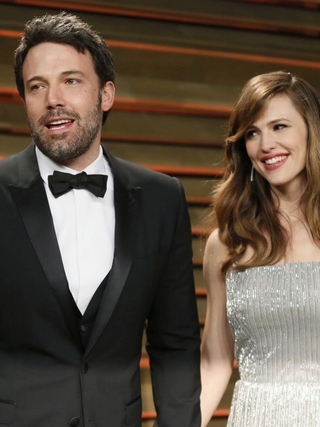 Ben Affleck và vợ cũ Jennifer Garner suýt thành vợ chồng trong phim mới