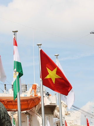 Quốc kỳ Việt Nam tung bay ở ASIAD 20, xúc động khoảnh khắc thiêng liêng tại lễ thượng cờ