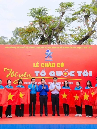 Nhiều hoạt động 'Tôi yêu Tổ quốc tôi' tại TP.HCM
